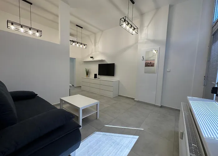 Krásny - Veľký V Blízkosti Centra Appartamento Bratislava